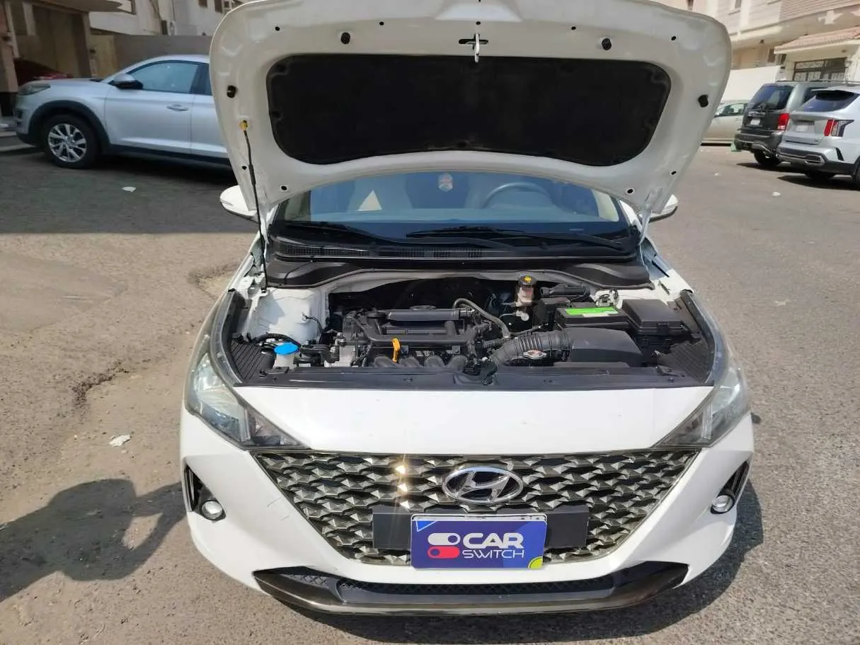 Car image 39