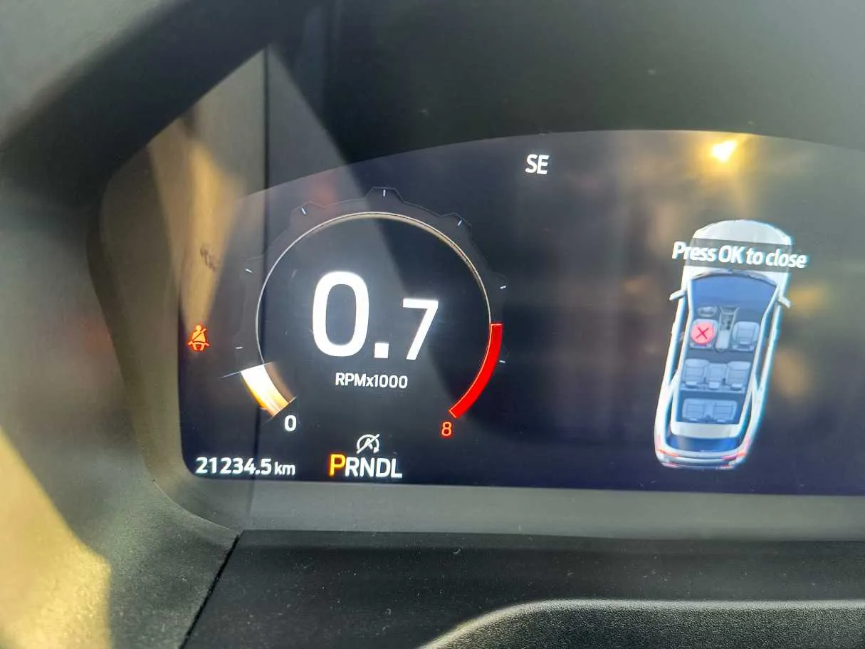 Car image 34