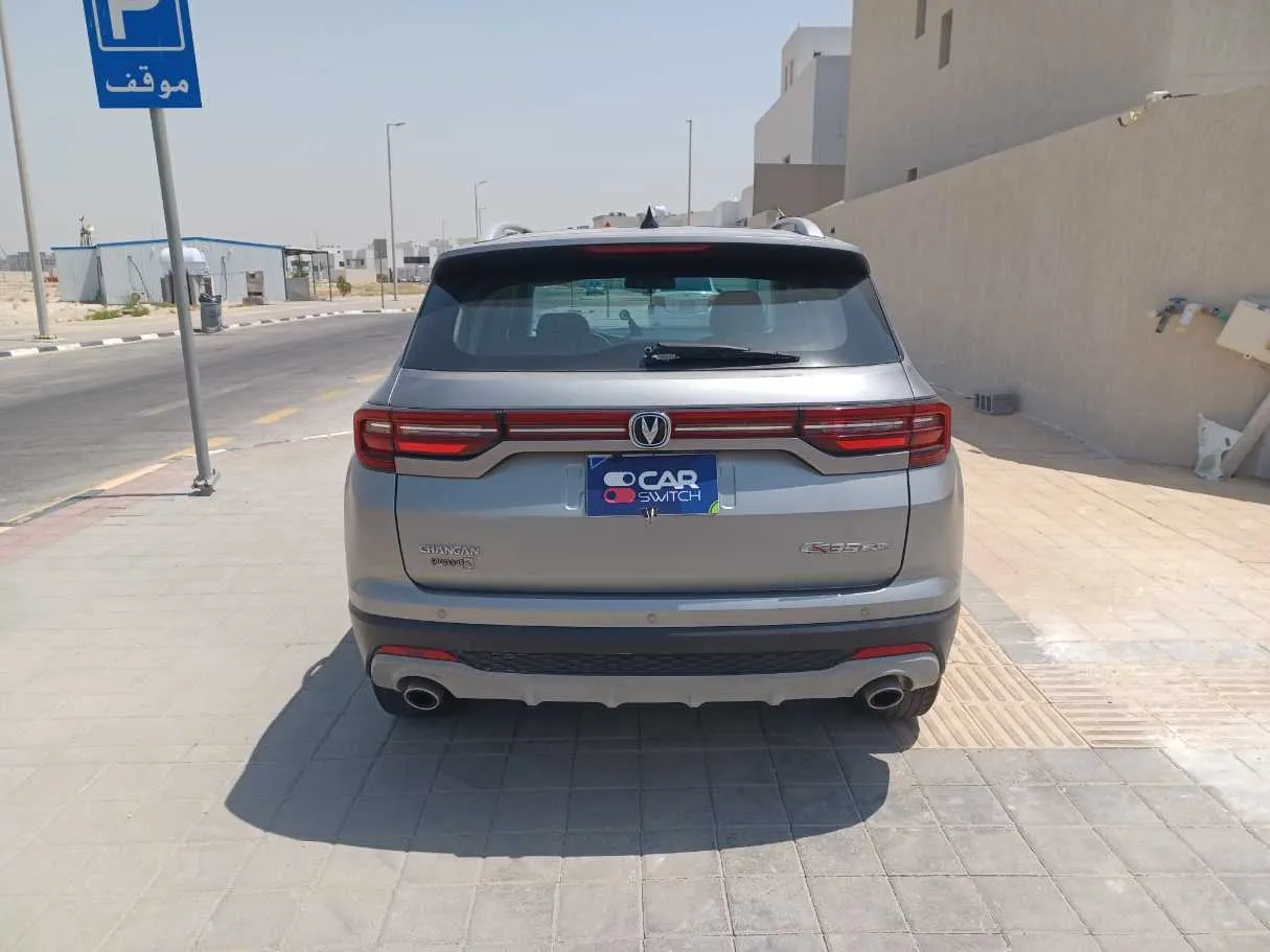 Car image 6