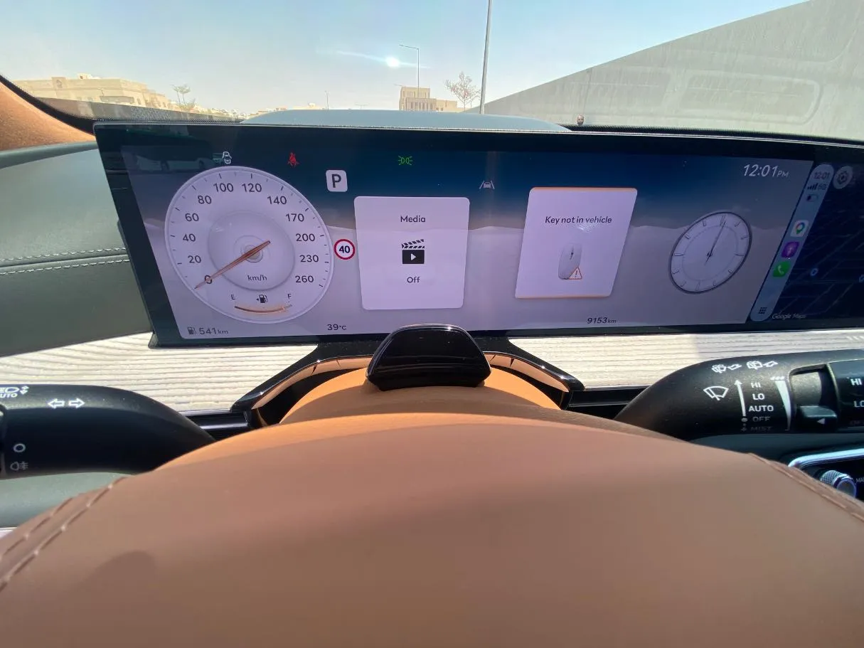 Car image 23