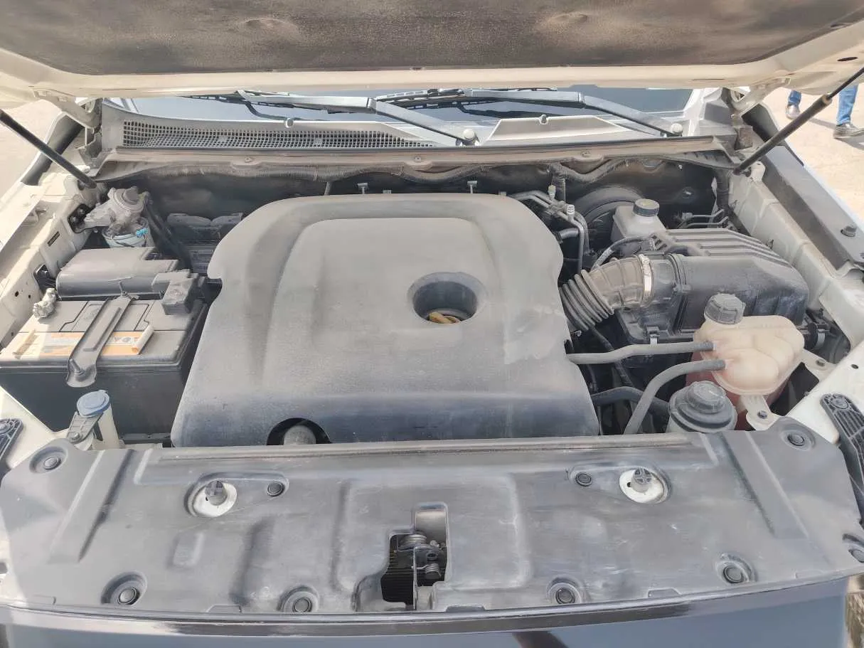 Car image 33
