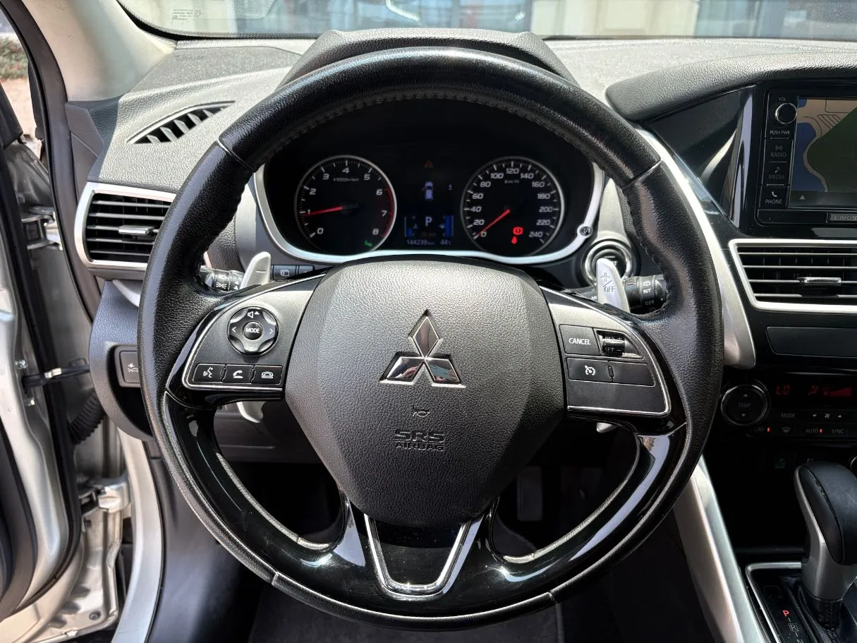 Car image 22