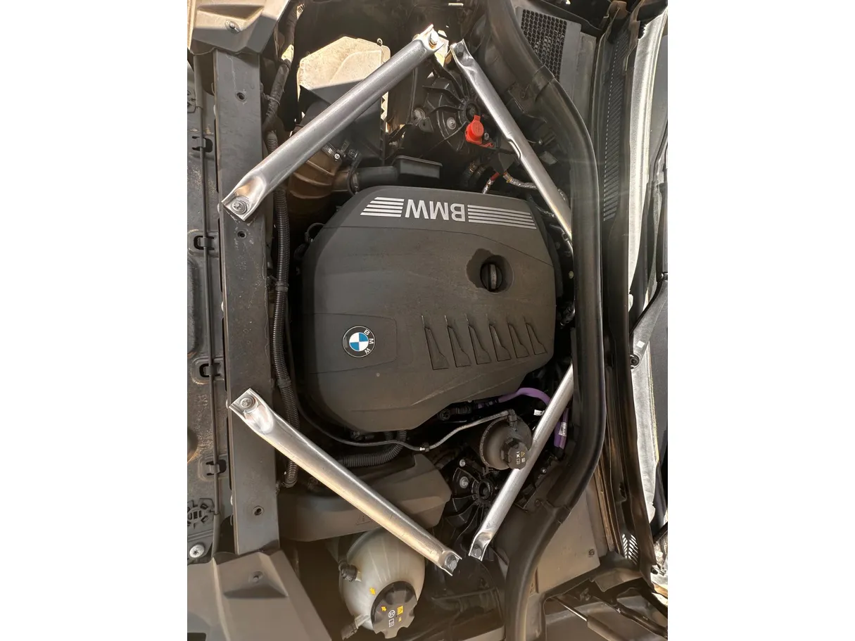 Car image 36