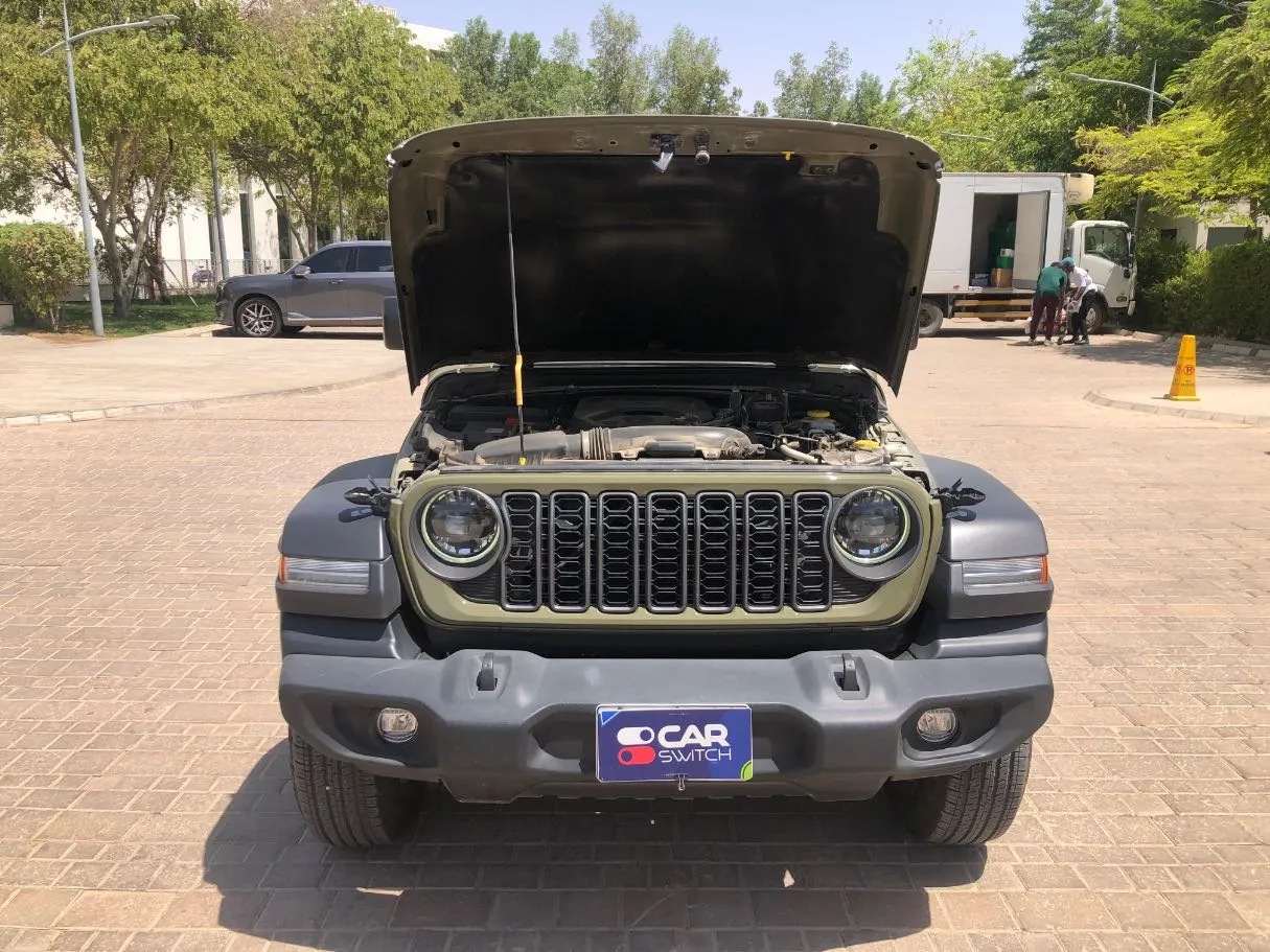 Car image 20