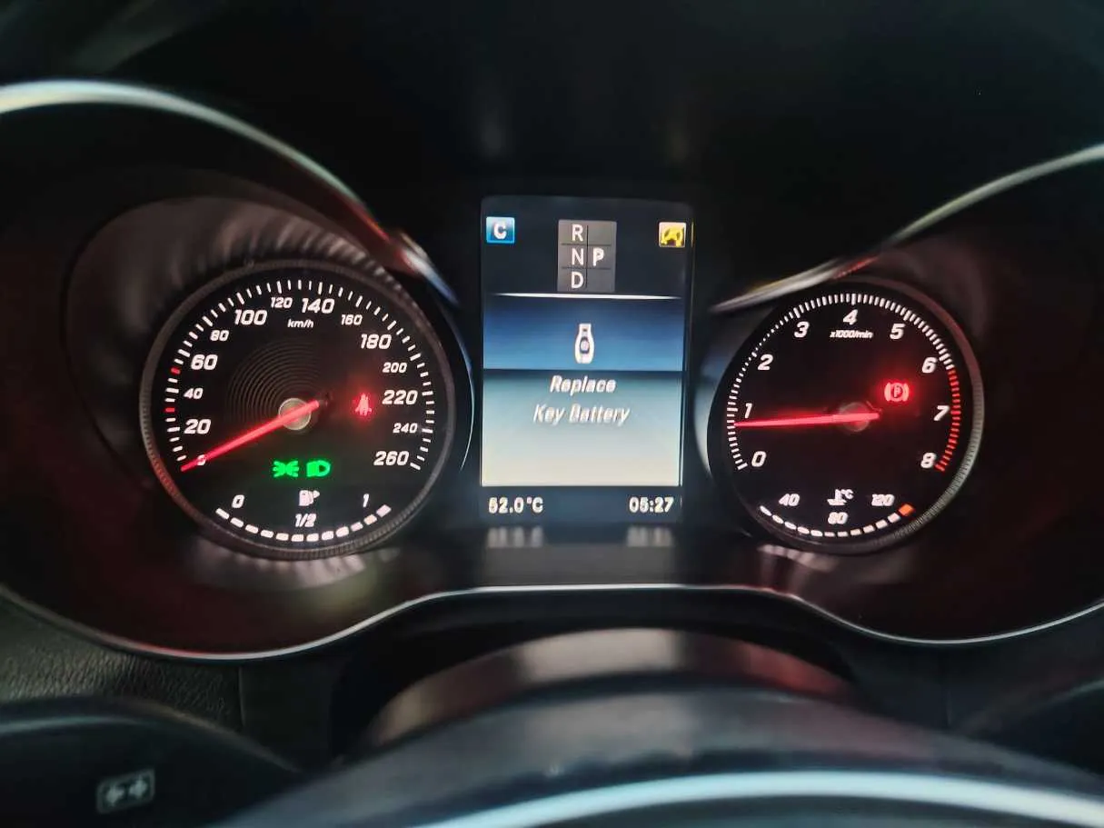 Car image 22