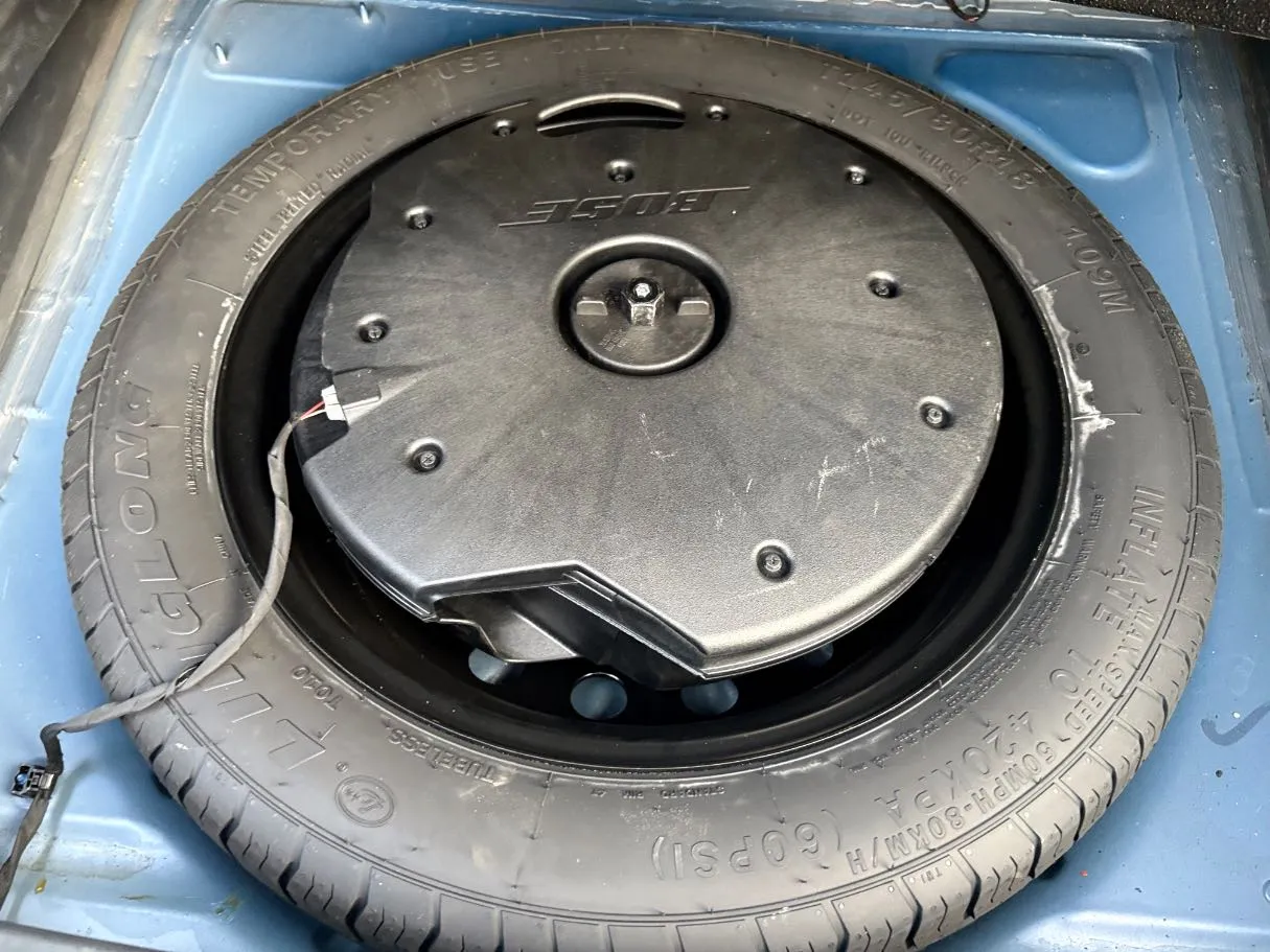 Car image 31