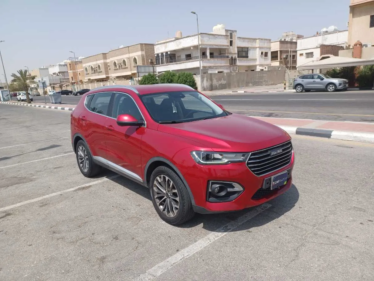 Car image 3