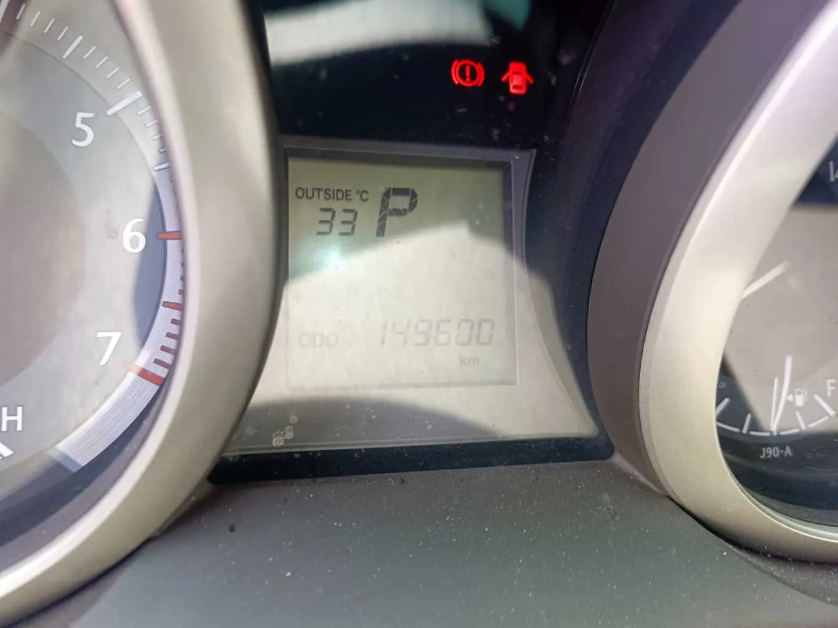 Car image 23