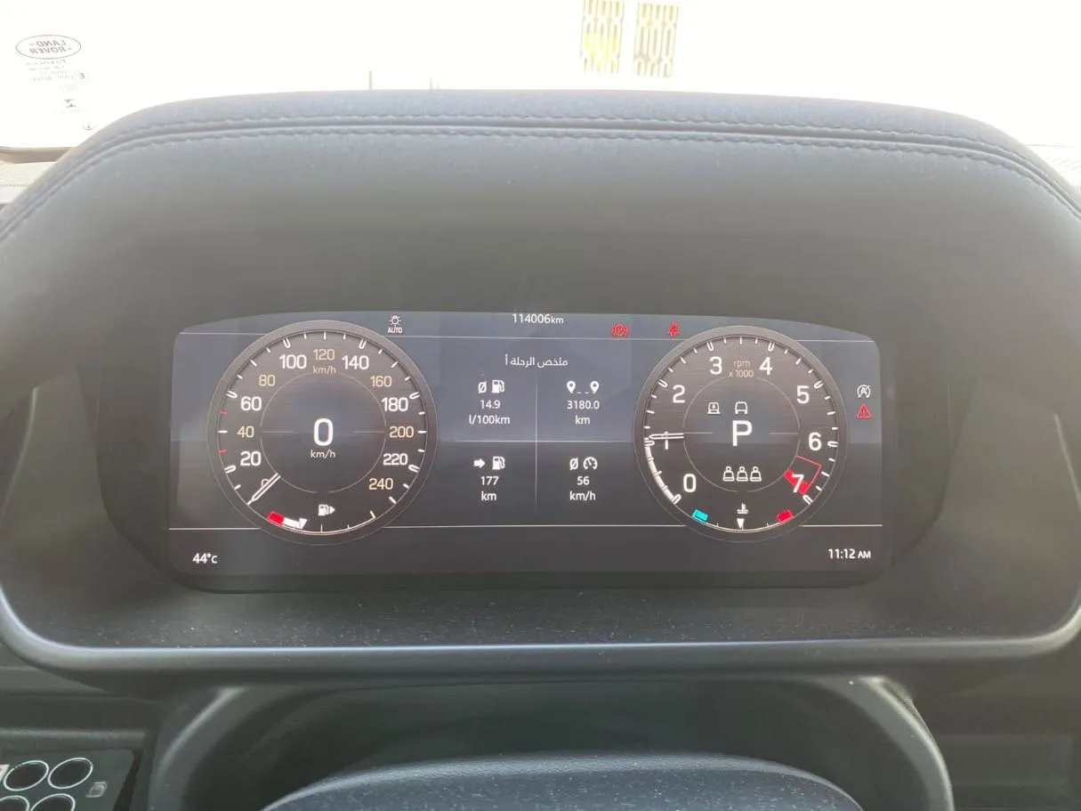 Car image 18