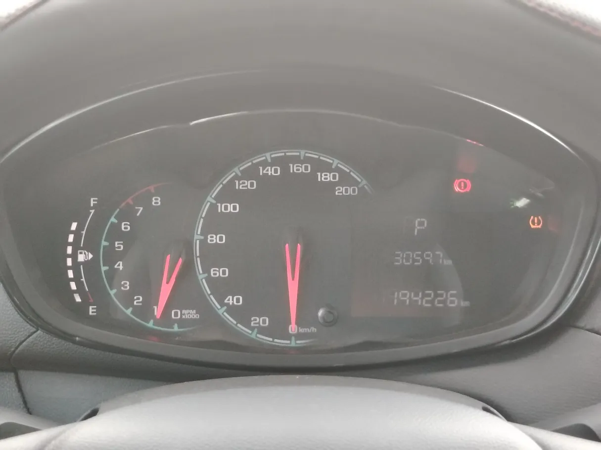 Car image 22