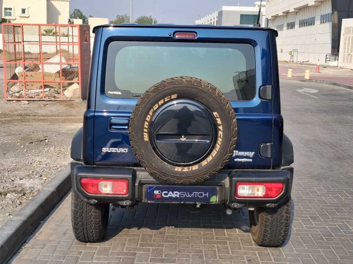 Car image 6