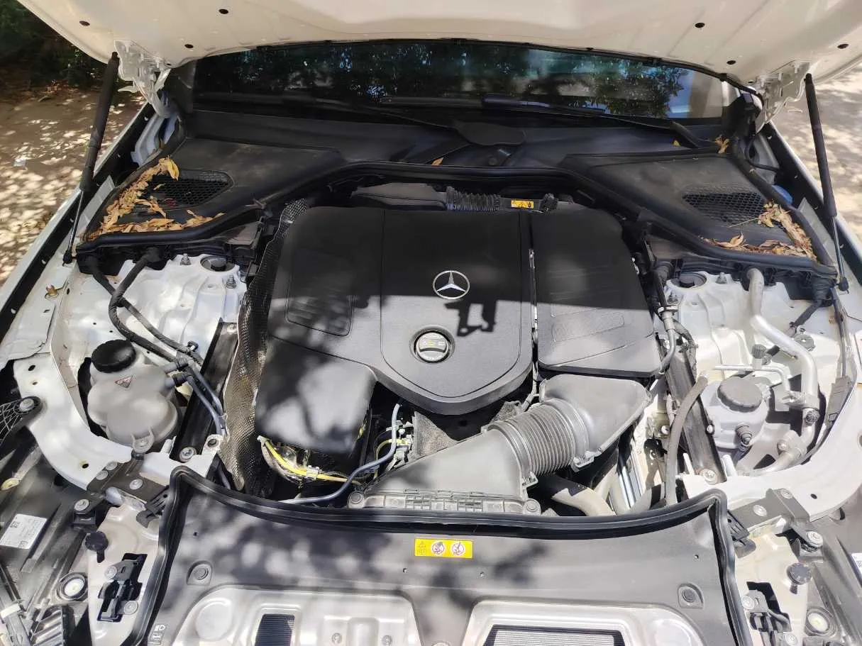 Car image 31