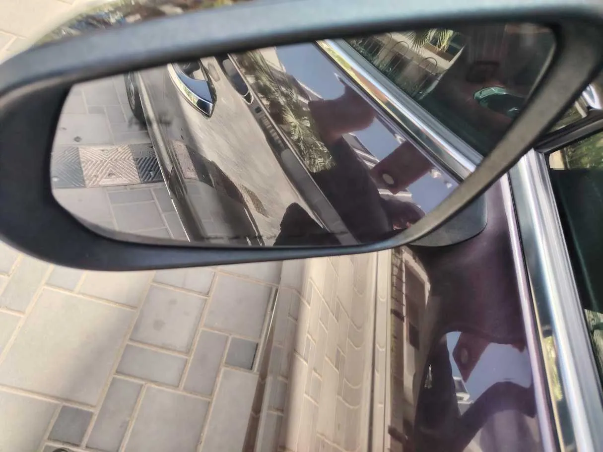 Car image 31