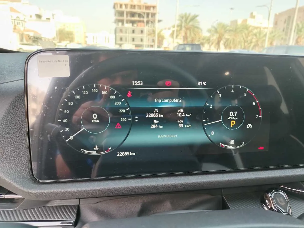 Car image 27