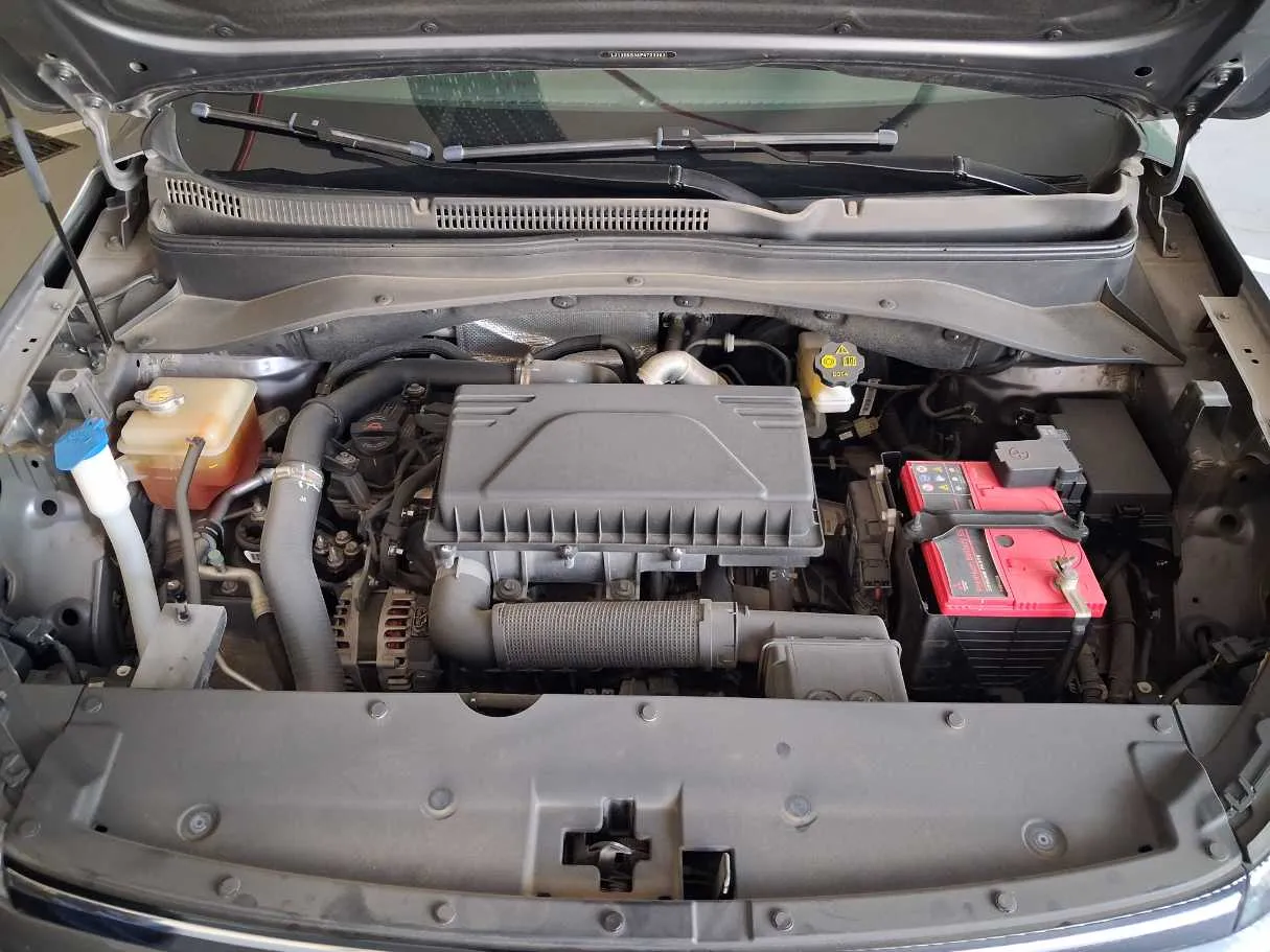 Car image 21