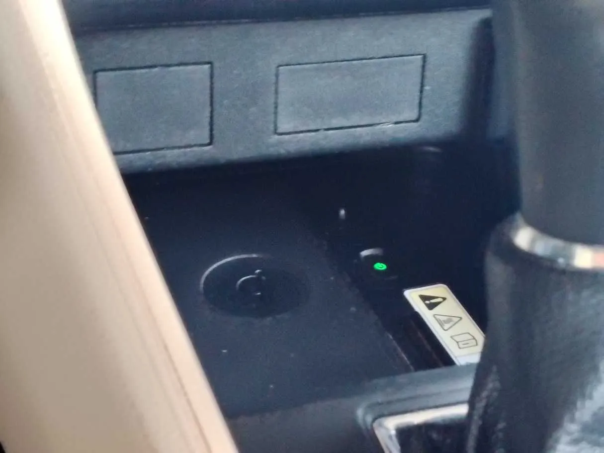 Car image 22
