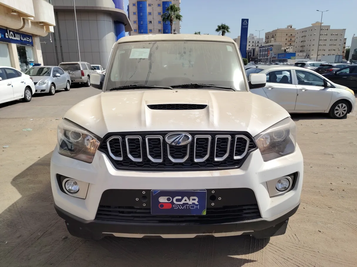Car image 2