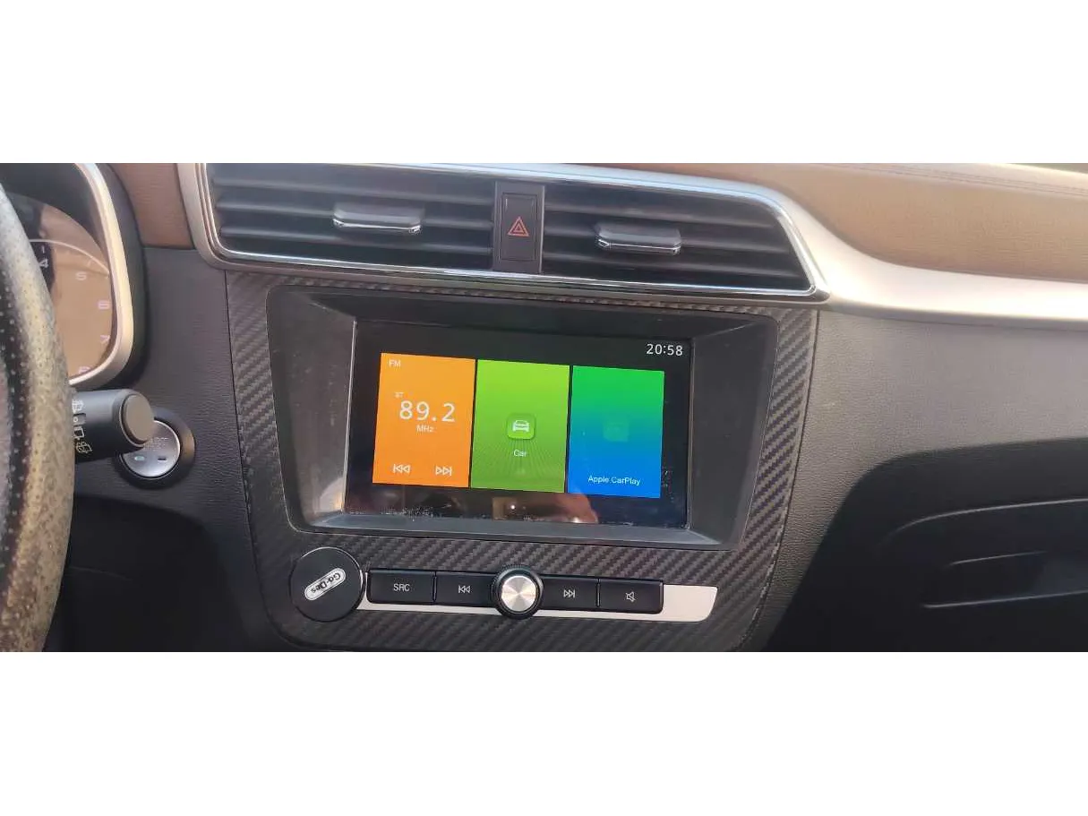 Car image 18
