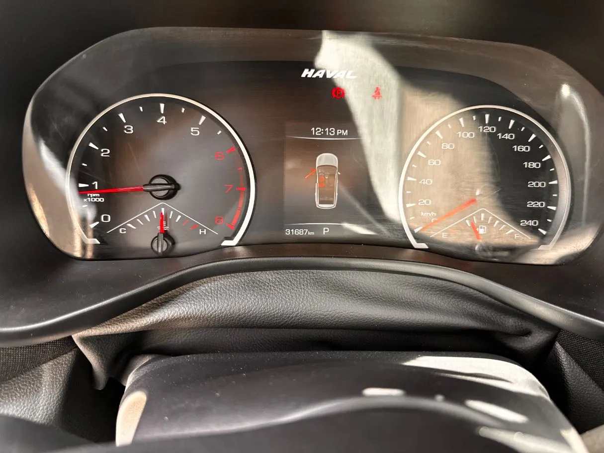 Car image 21