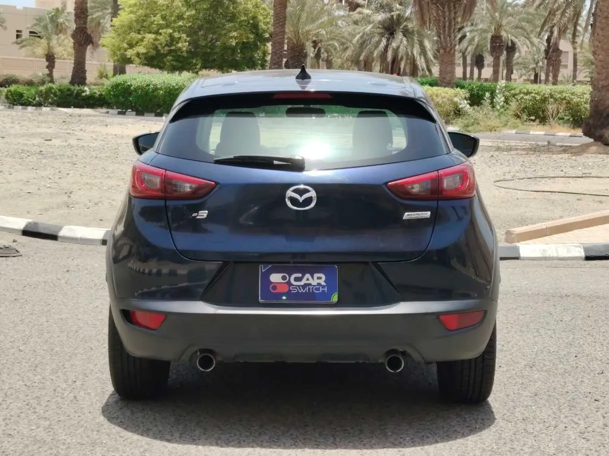 Car image 6