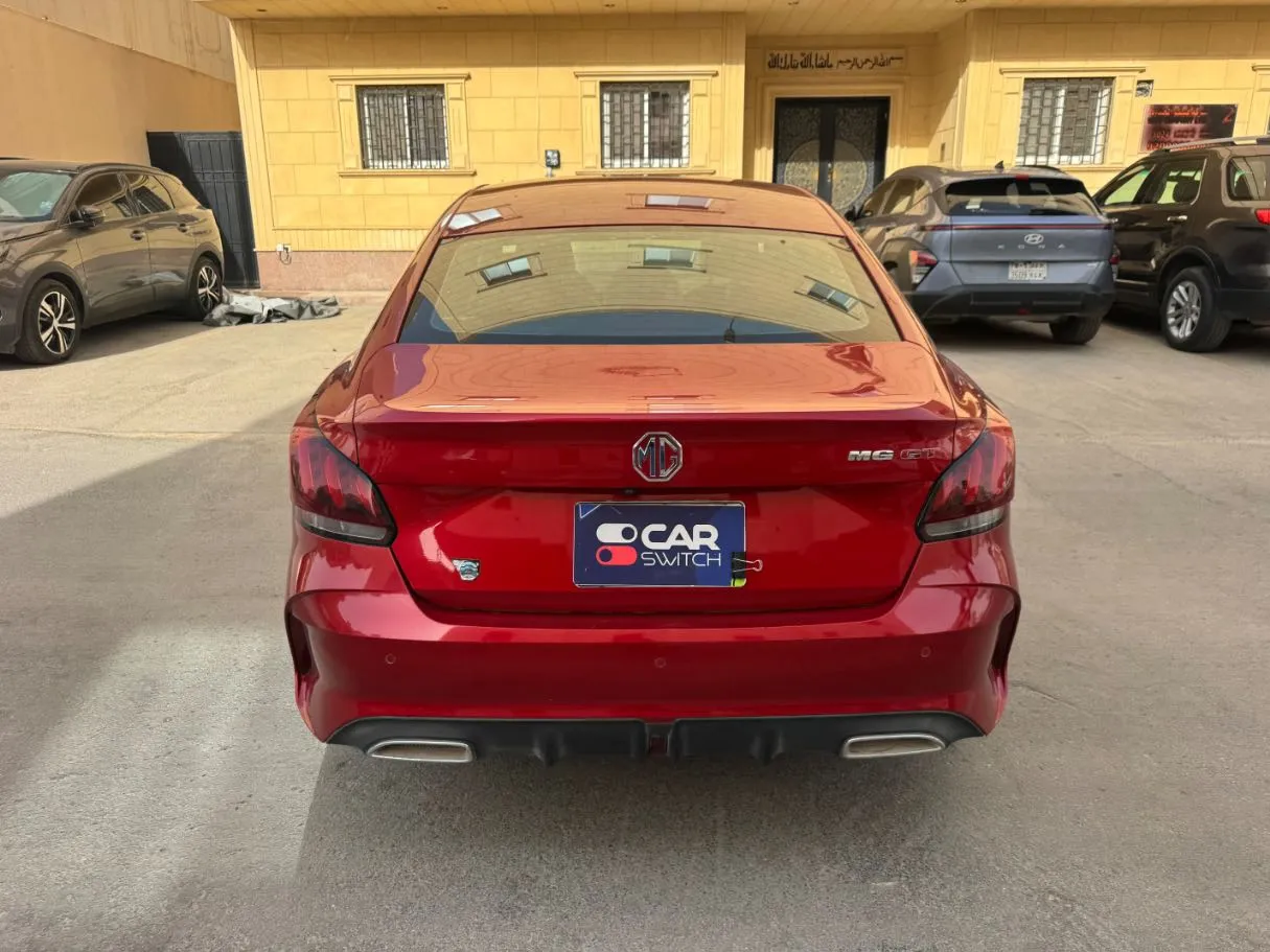 Car image 6