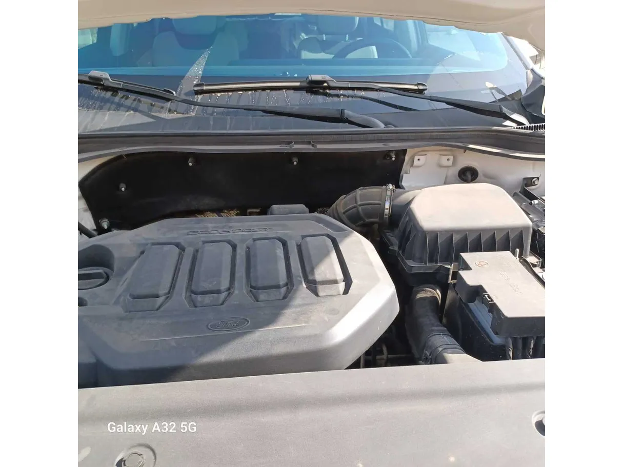 Car image 37