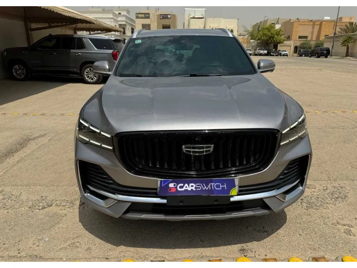 Car image 2