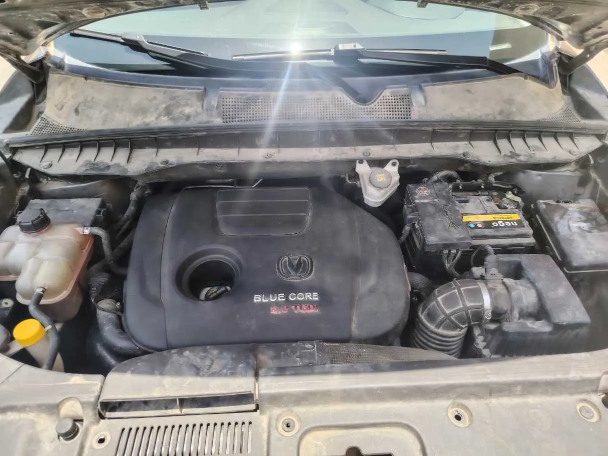 Car image 32