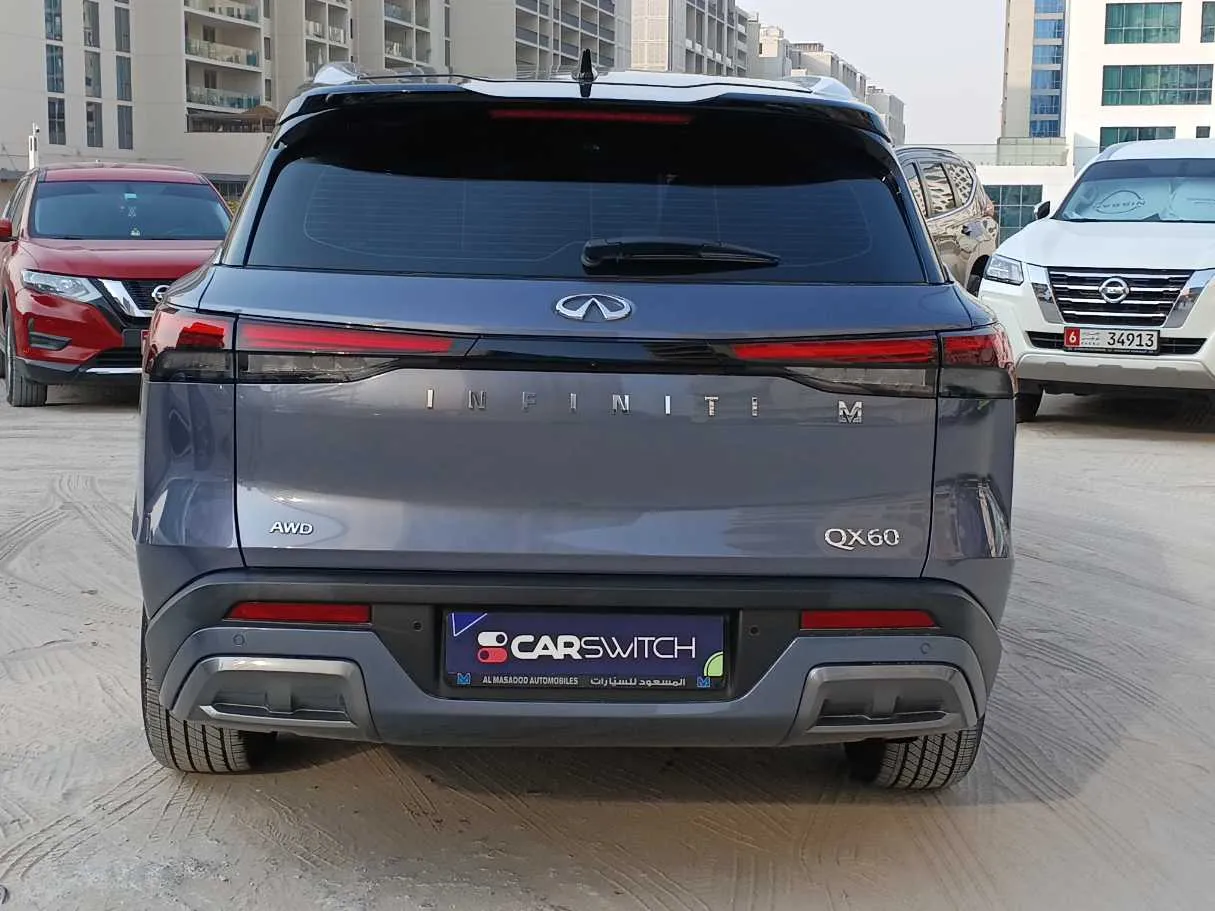 Car image 6