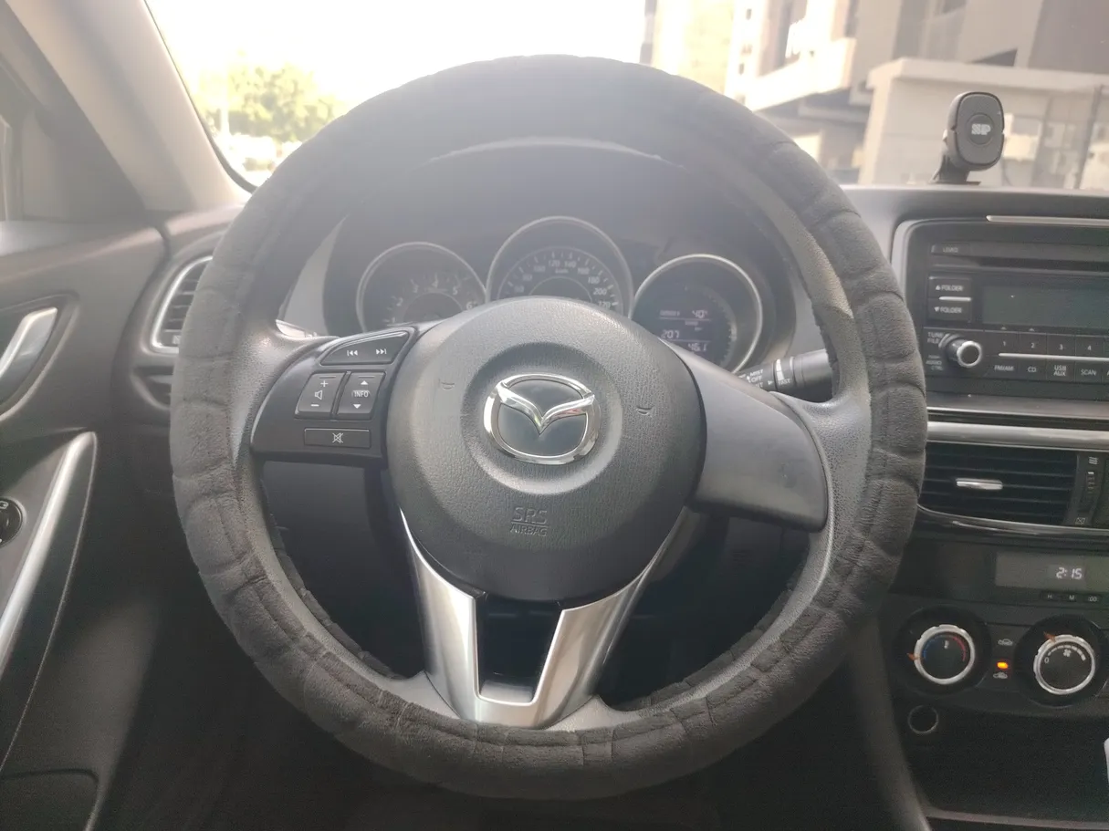 Car image 21