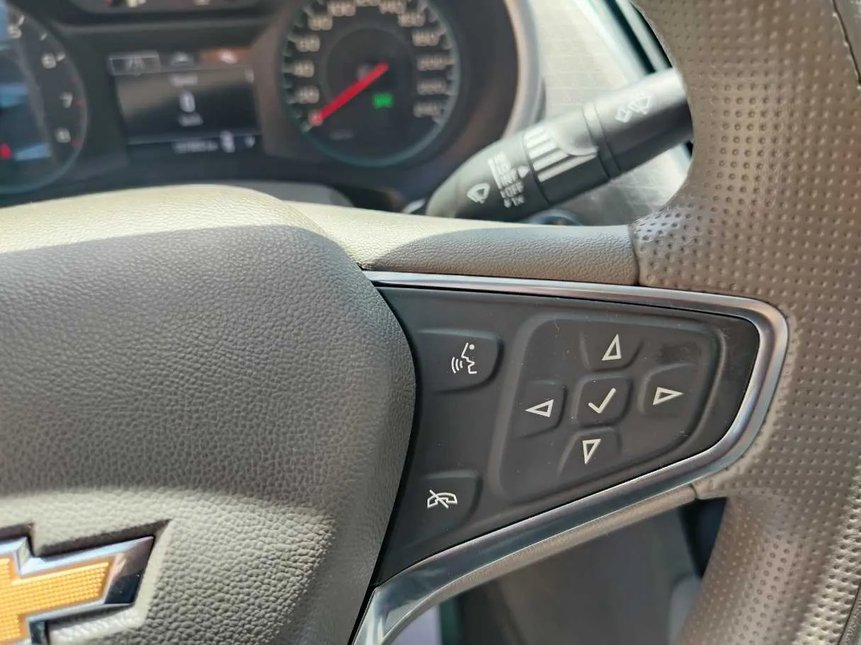 Car image 40