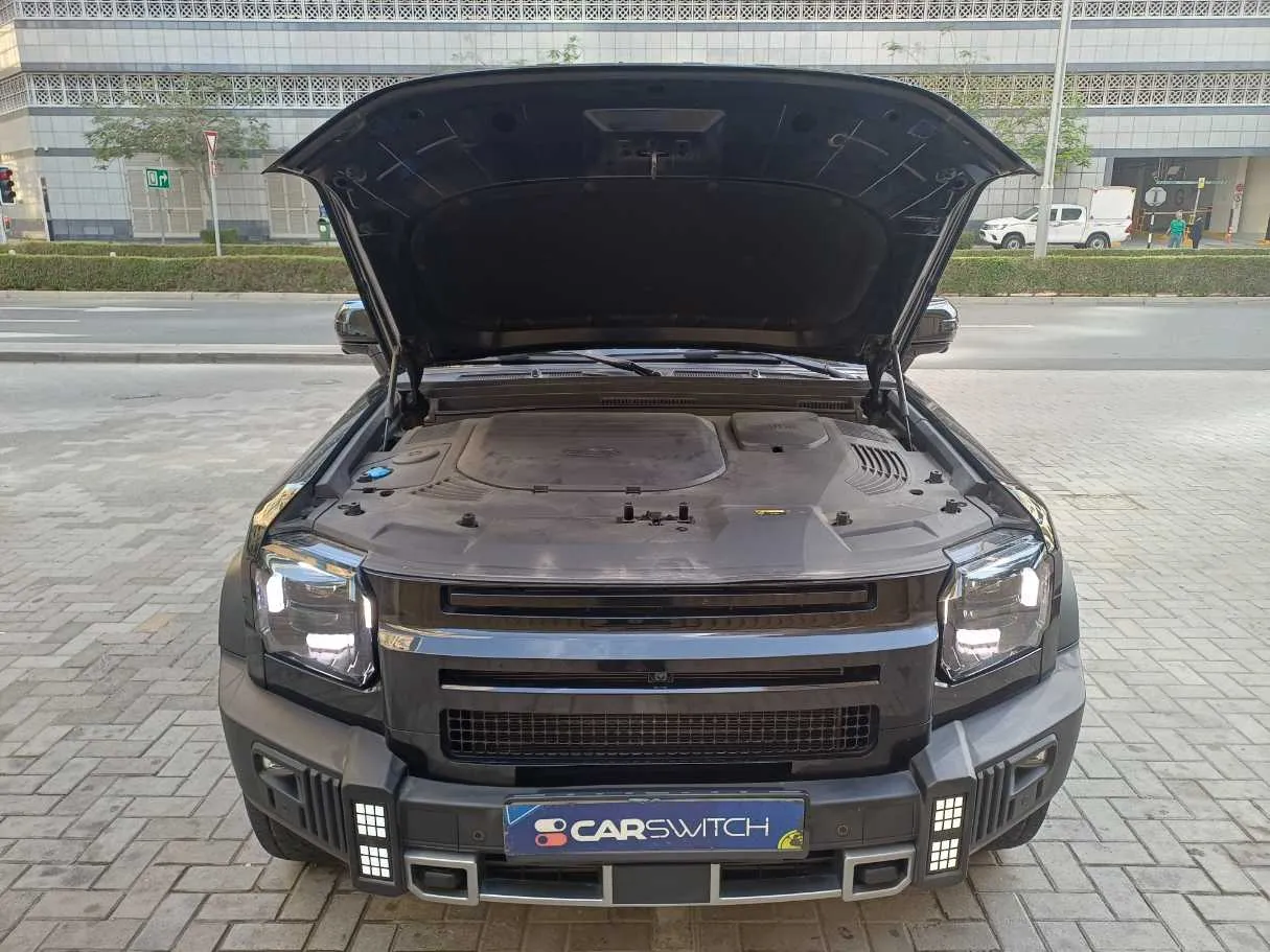 Car image 23