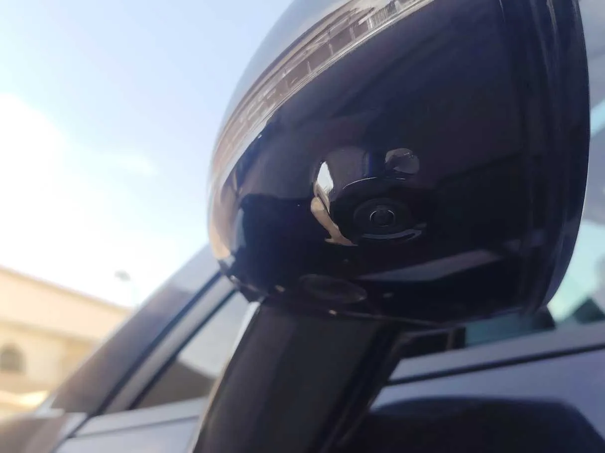 Car image 37