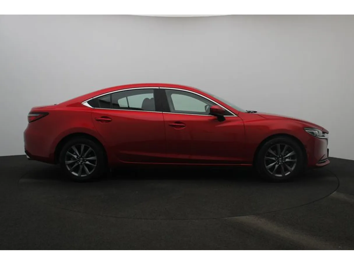 Car image 13