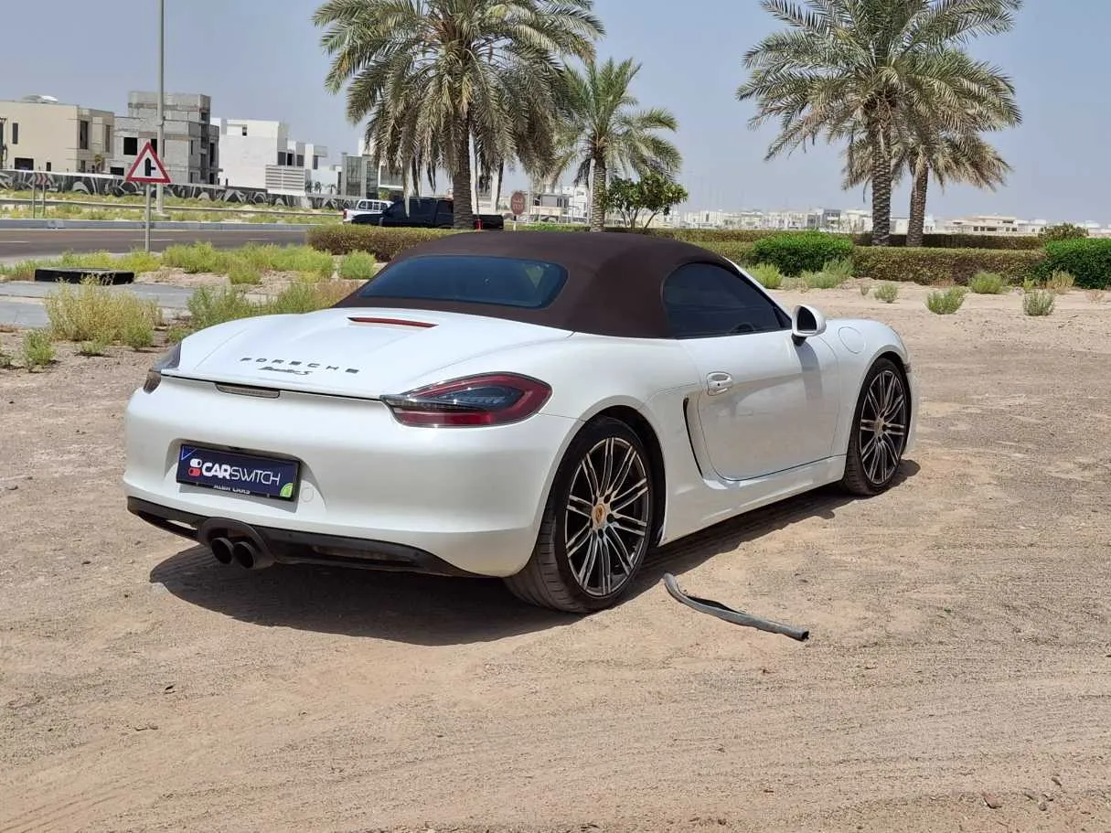 Car image 5