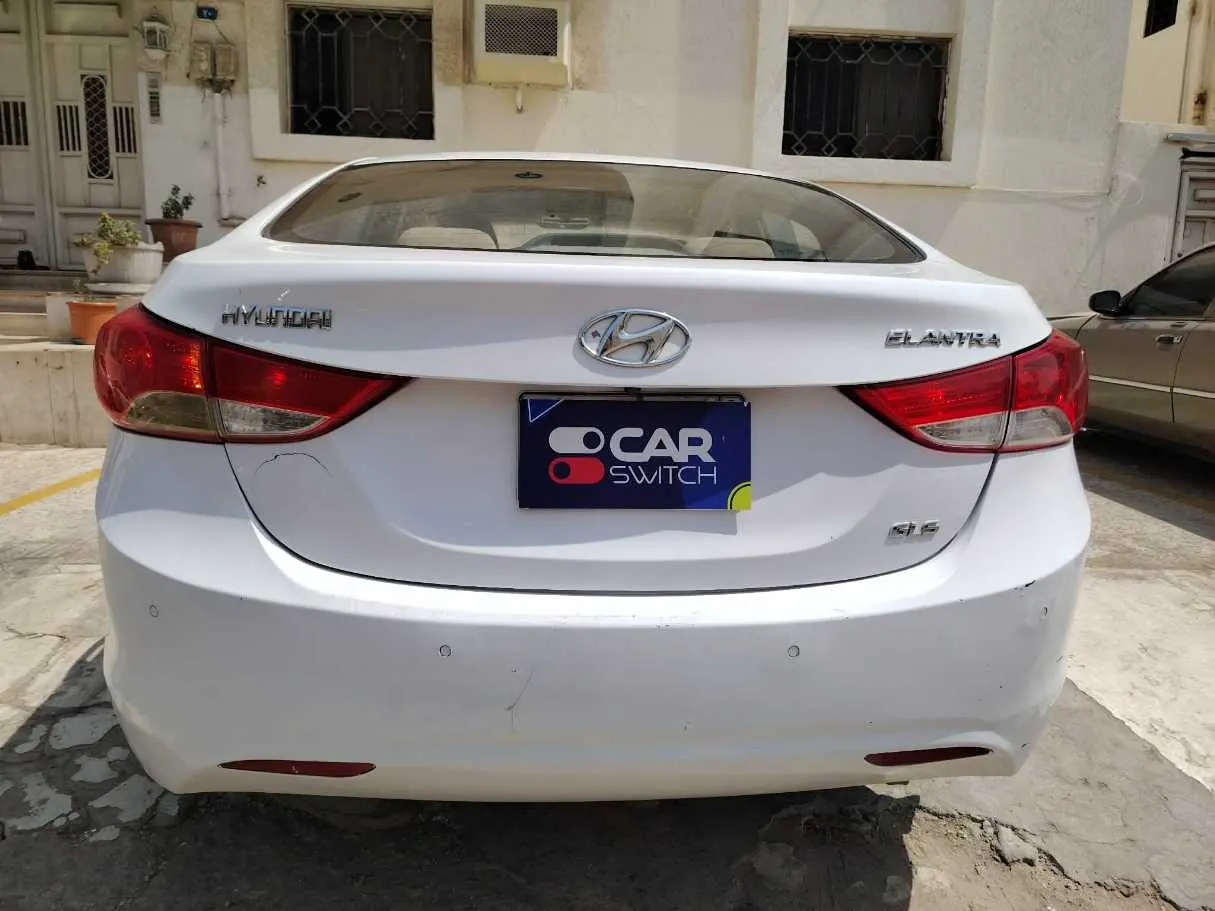 Car image 6