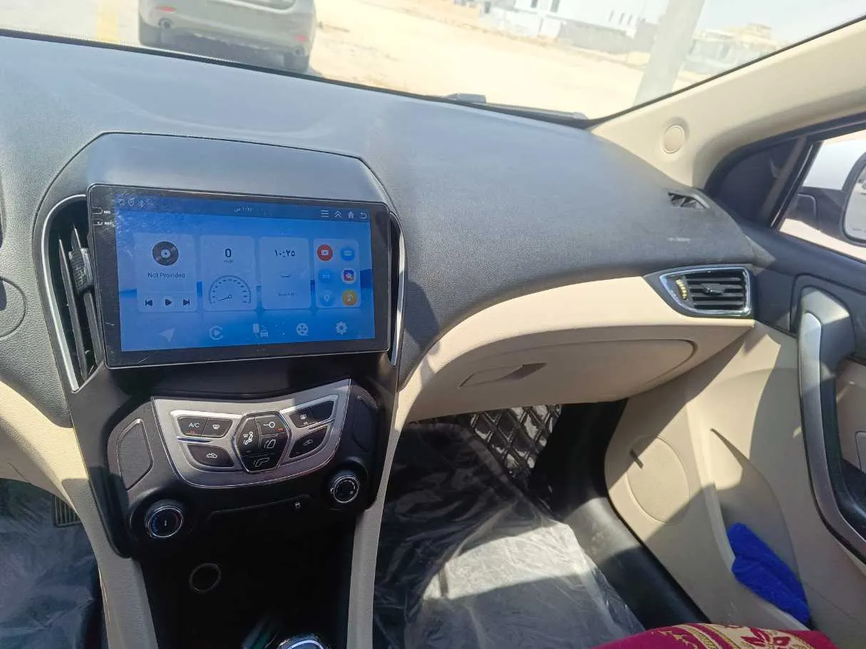 Car image 27