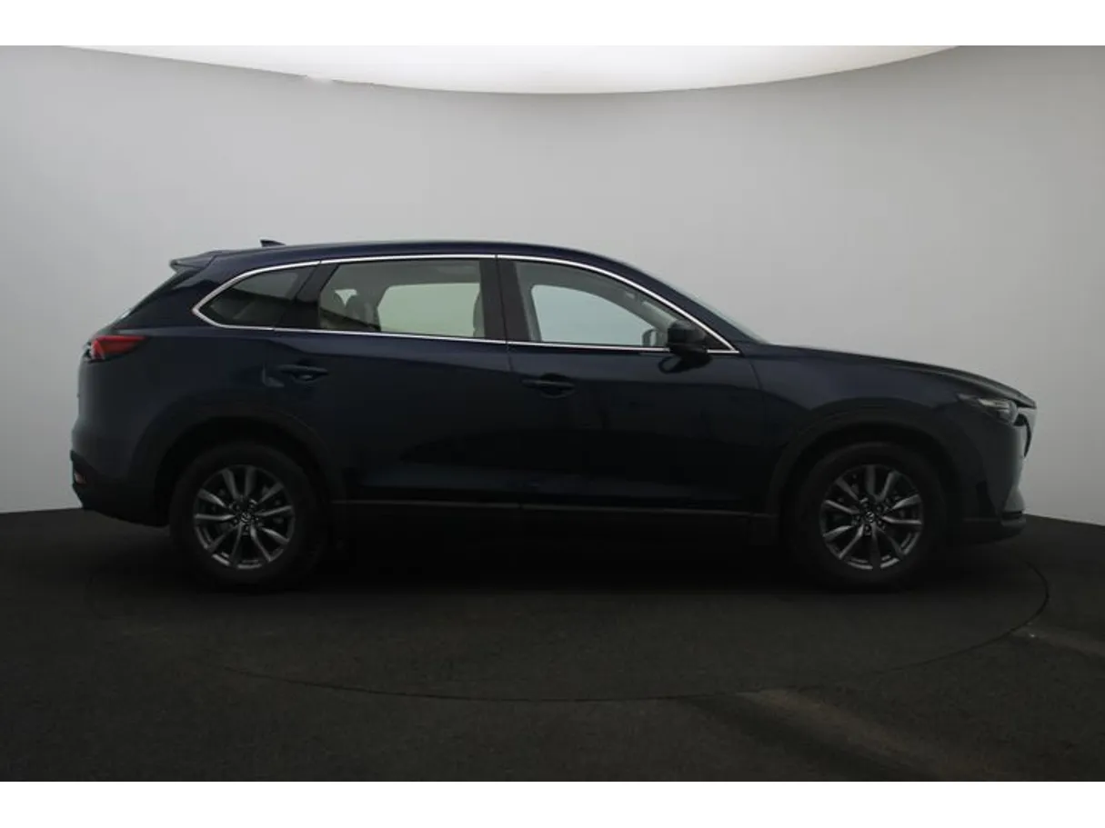 Car image 13