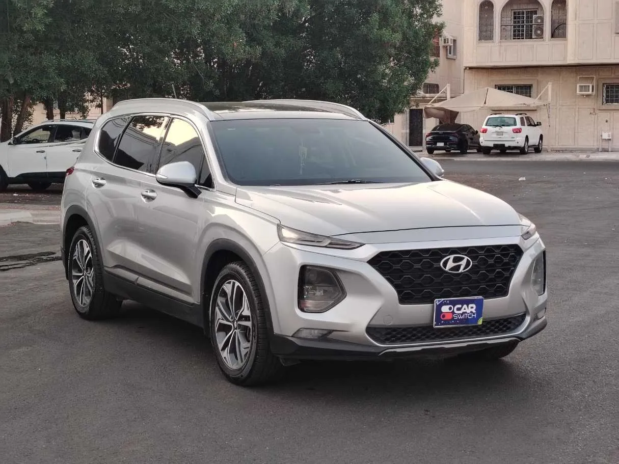 Car image 3