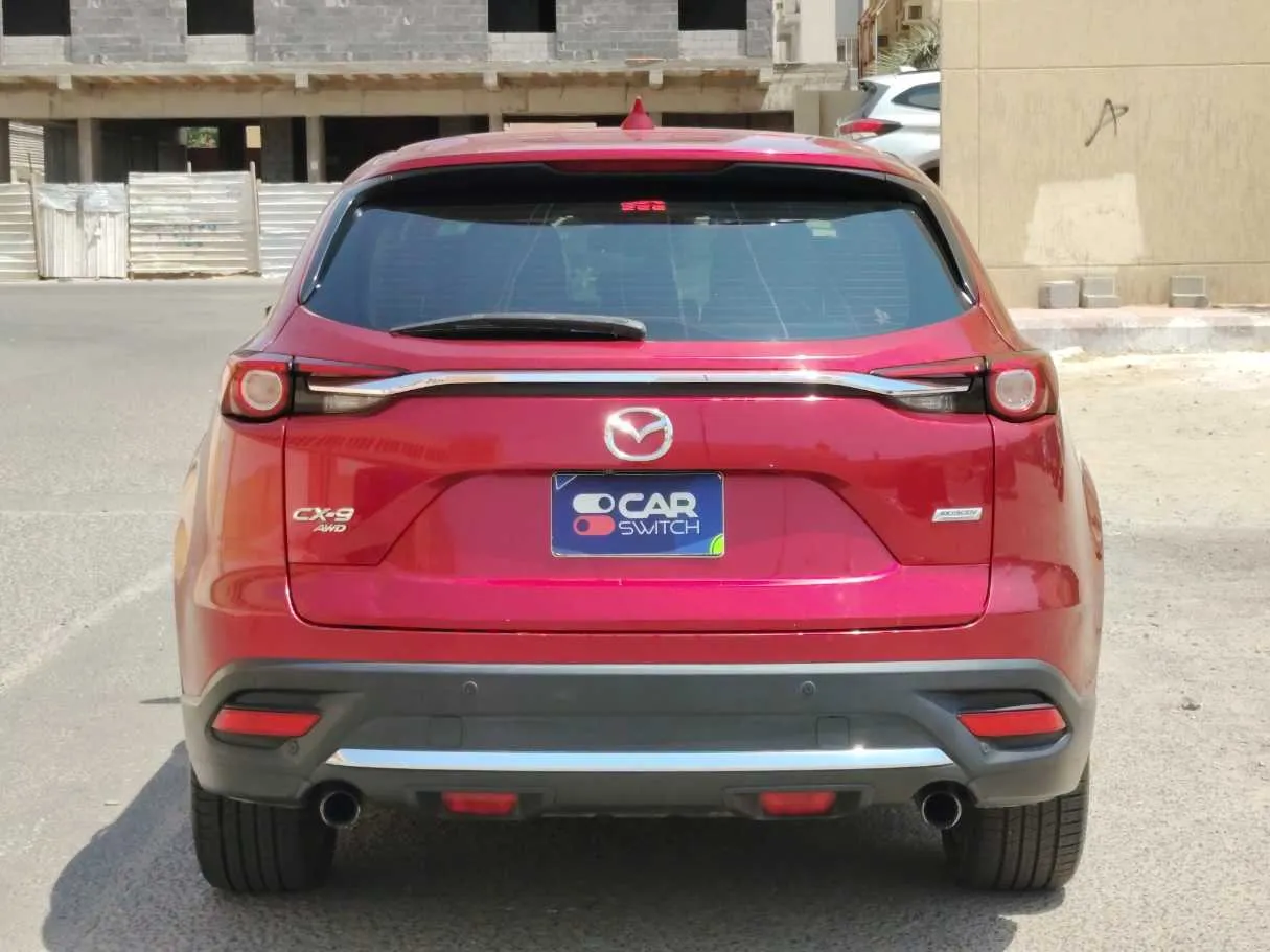 Car image 6