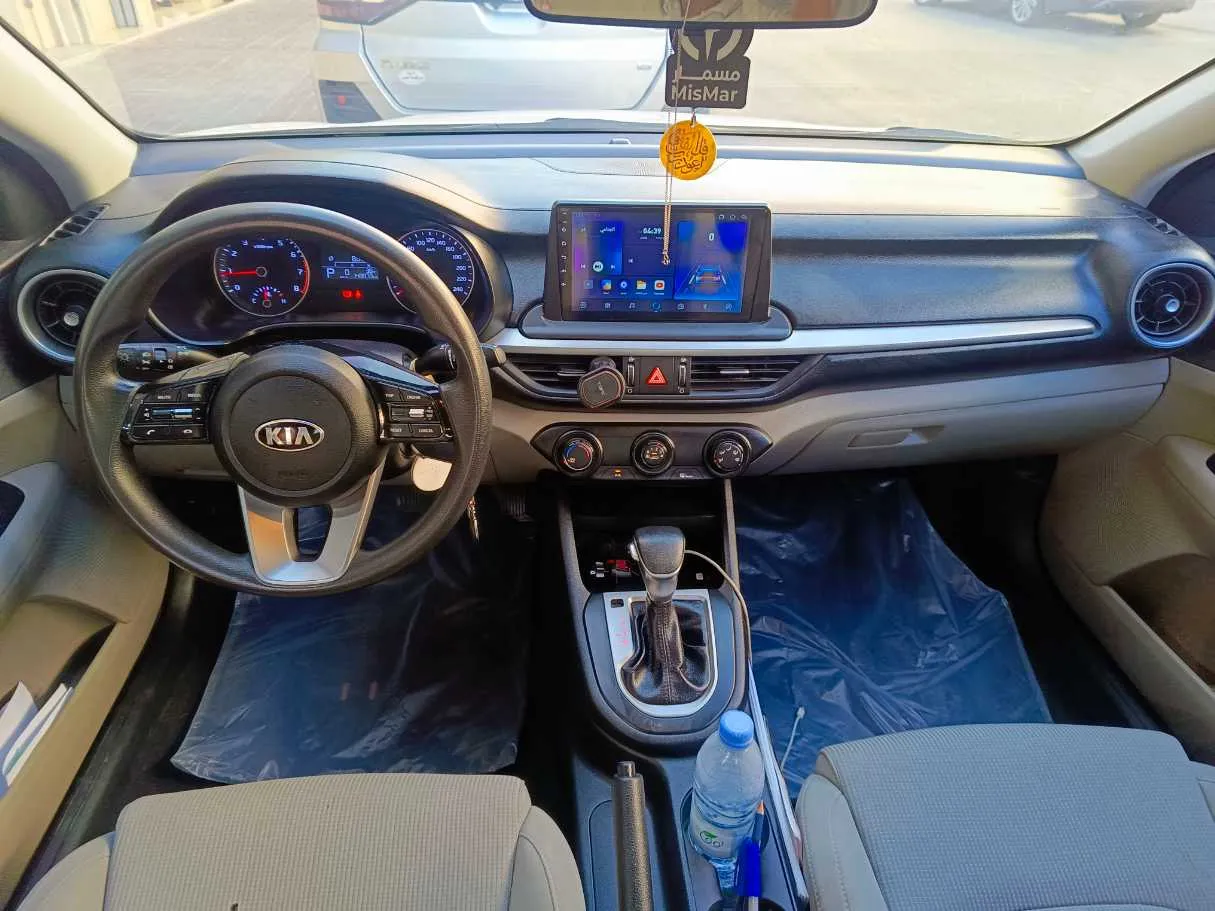 Car image 20