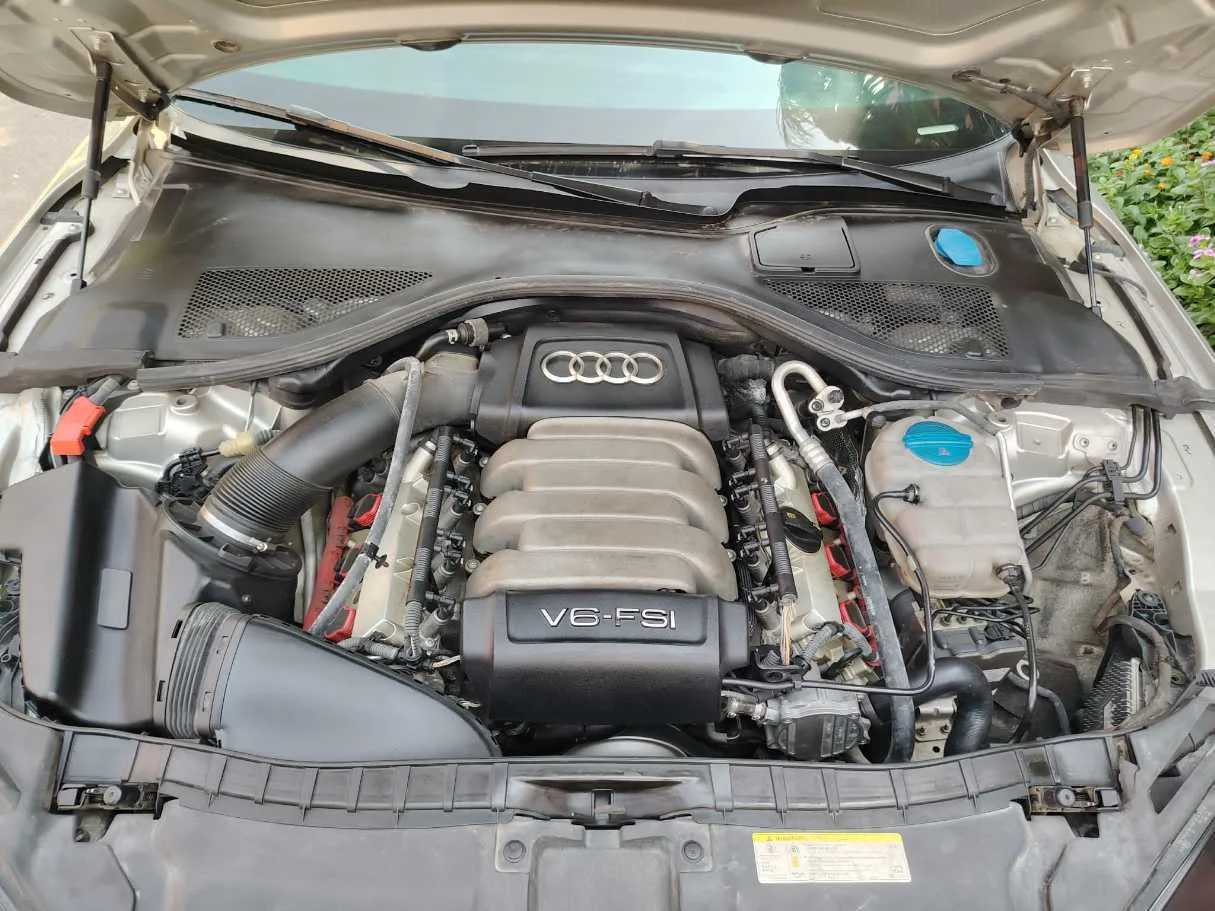 Car image 47