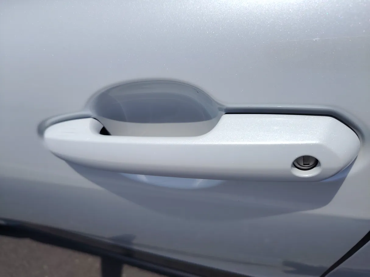 Car image 31