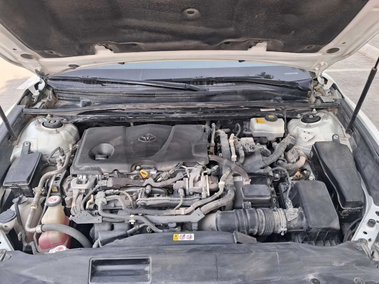 Car image 20