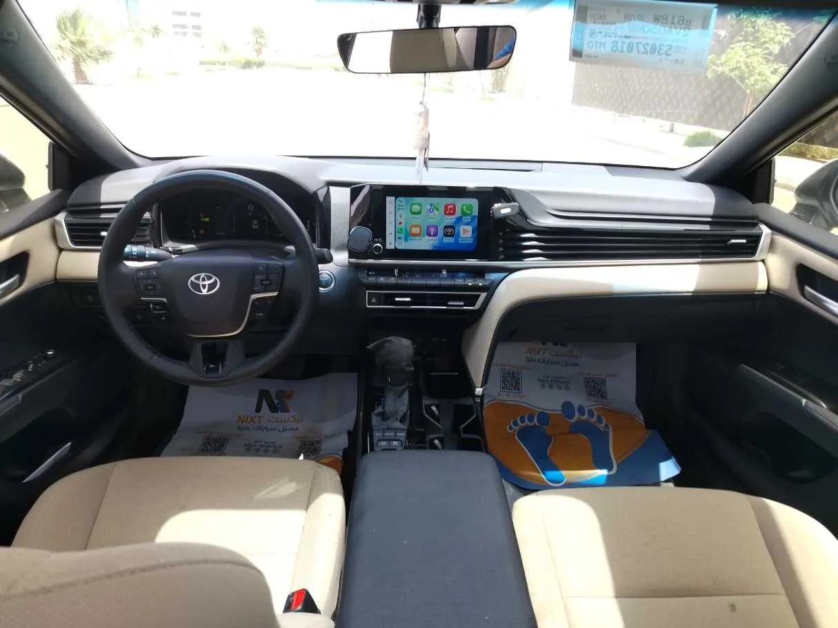 Car image 22