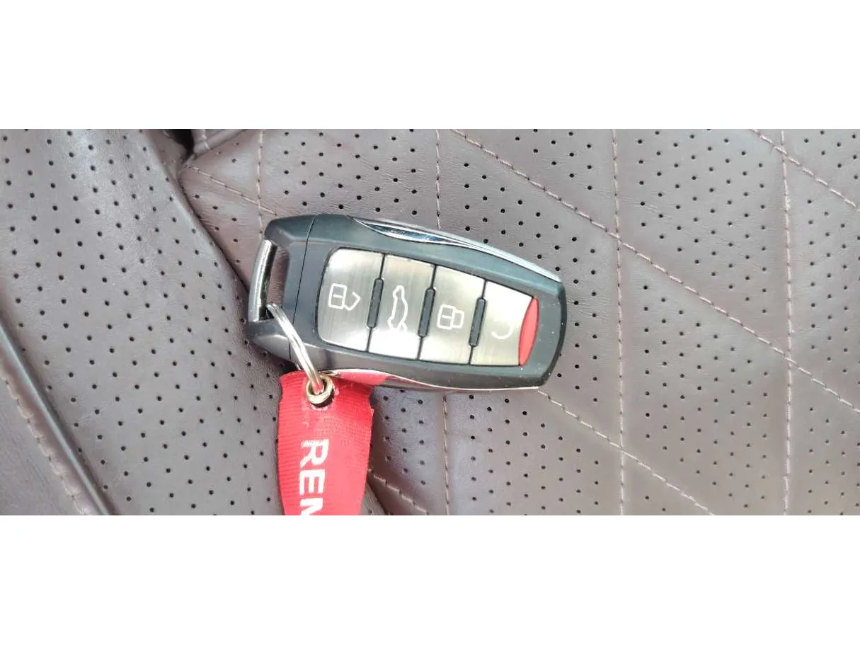 Car image 31