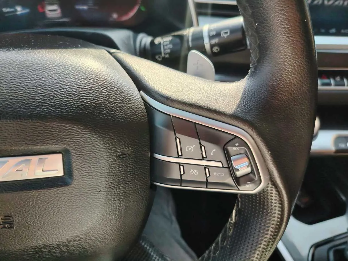 Car image 36