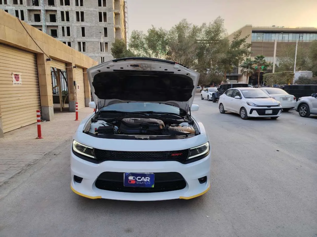 Car image 22