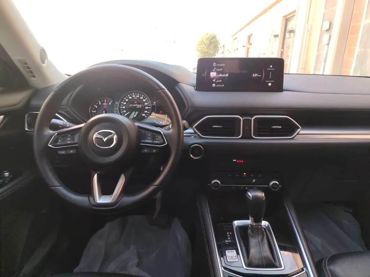 Car image 20