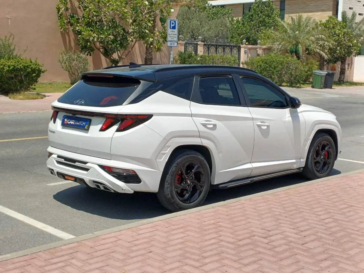 Car image 5